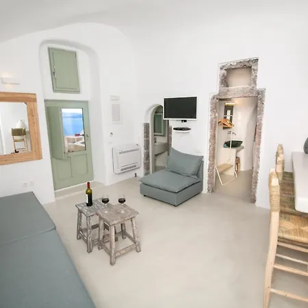 Opsis Cave House * 이아