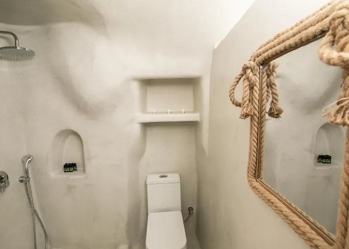 Opsis Cave House Oia (Santorini)