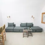 Opsis Cave House アパート イア