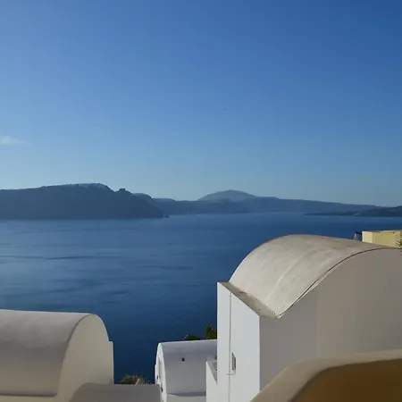 Daire Opsis Cave House Oia